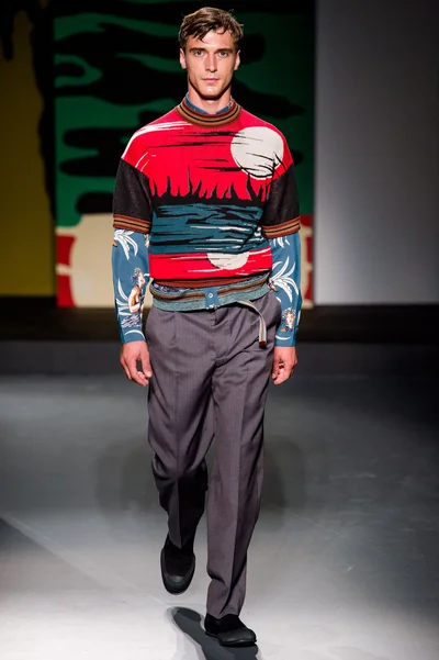 Look 13